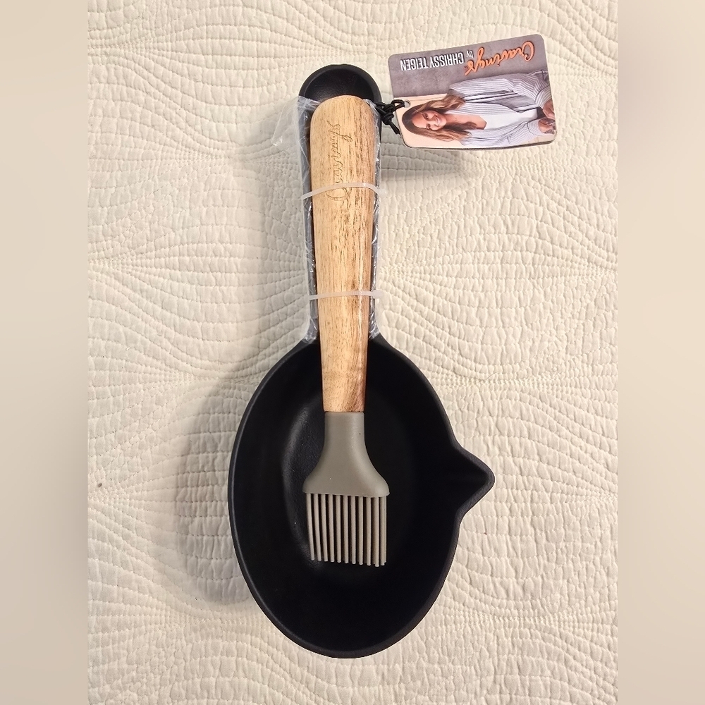 NWT Cravings By Chrissy Teigen Cast Iron Basting Set